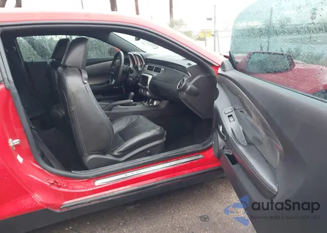 2015 Chevrolet Camaro 2Ss z USA, uszkodzony, nr VIN 2G1FJ1EW5F9181551